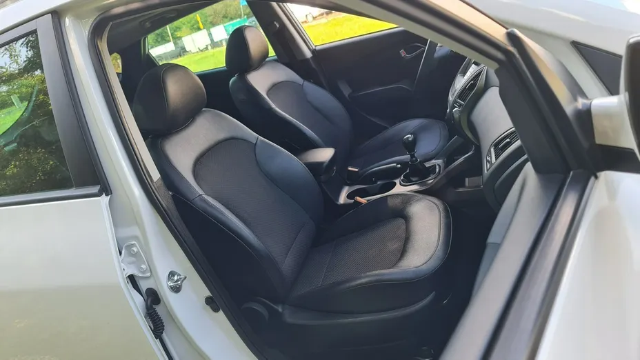 HYUNDAI ix35 -