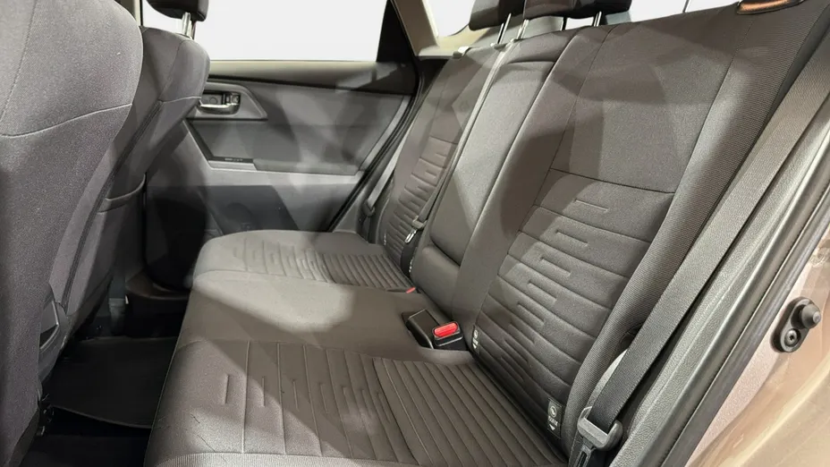 TOYOTA Auris -