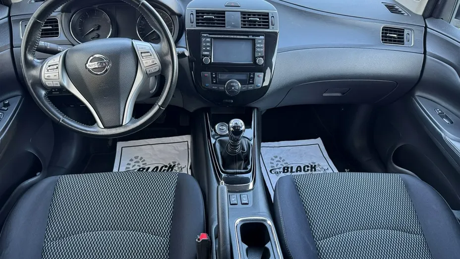 NISSAN Pulsar -