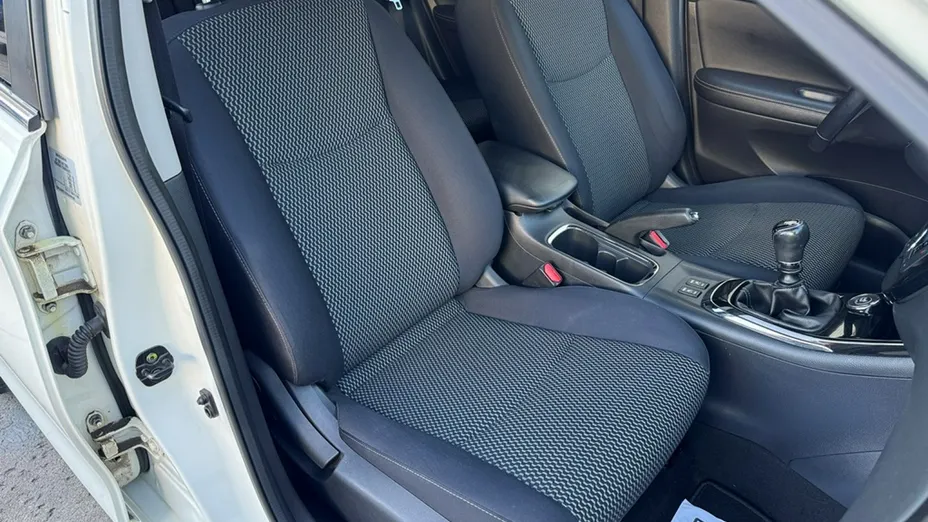 NISSAN Pulsar -