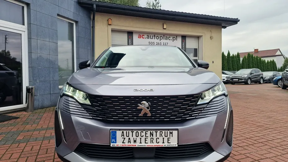 PEUGEOT 3008 -