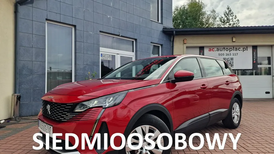 PEUGEOT 5008 -