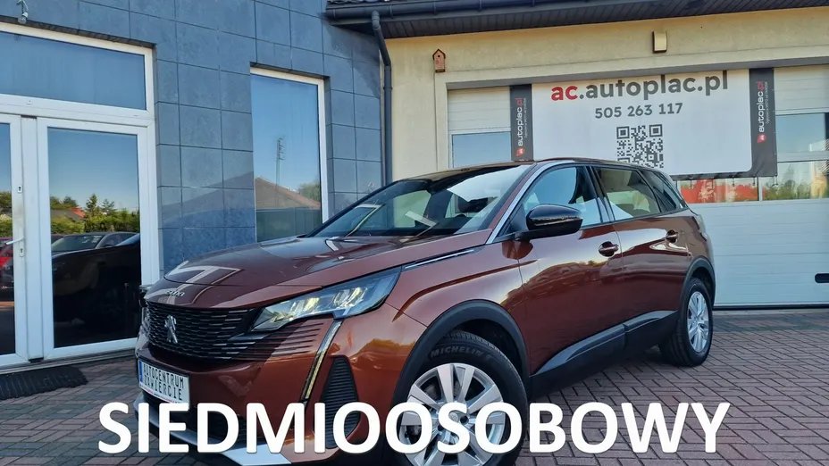 PEUGEOT 5008 -