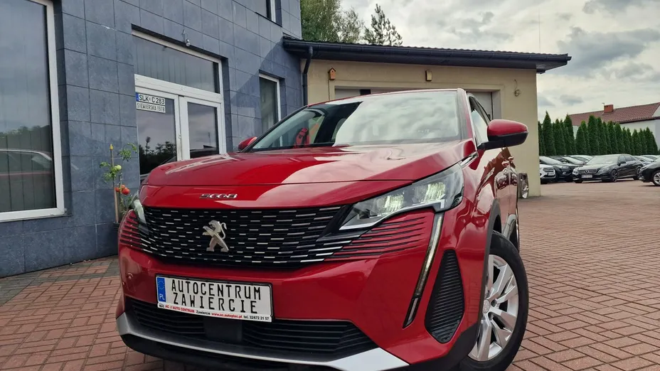 PEUGEOT 5008 -