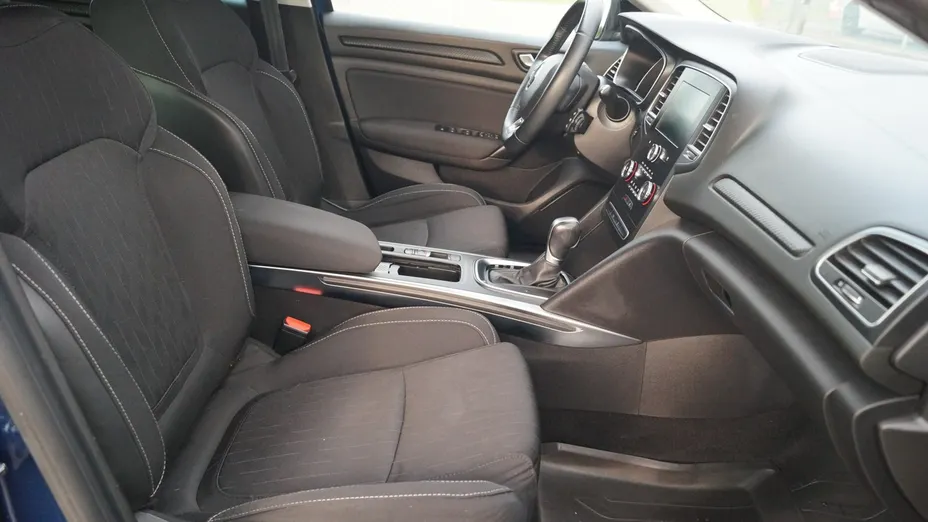 RENAULT Megane -