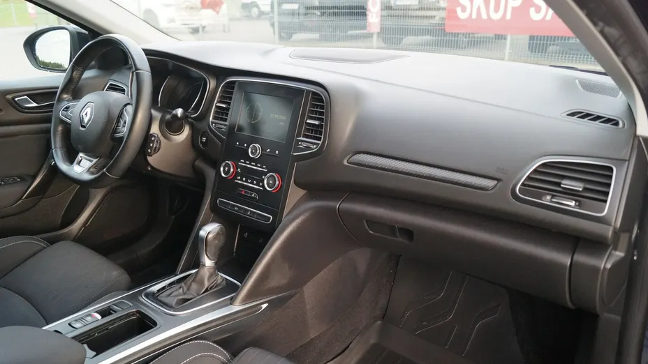 RENAULT Megane -
