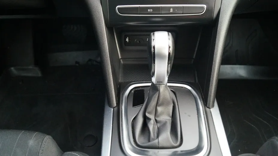 RENAULT Megane -