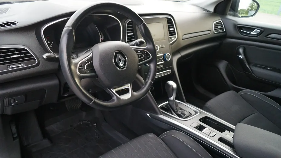 RENAULT Megane -