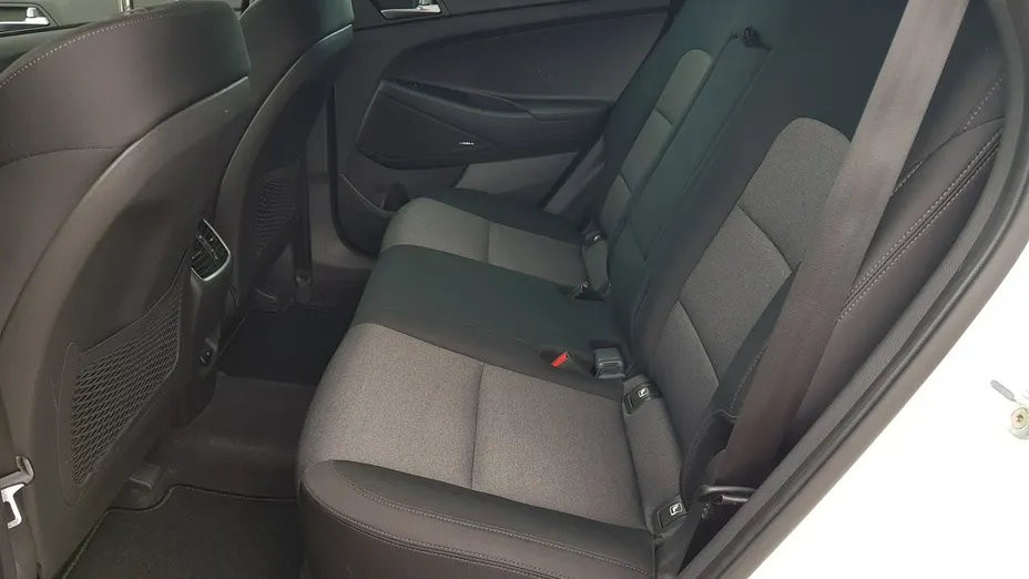 HYUNDAI Tucson -