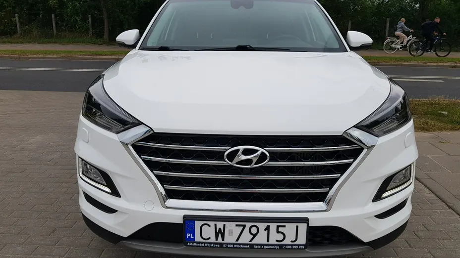 HYUNDAI Tucson -