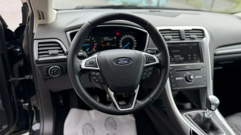 FORD Mondeo -