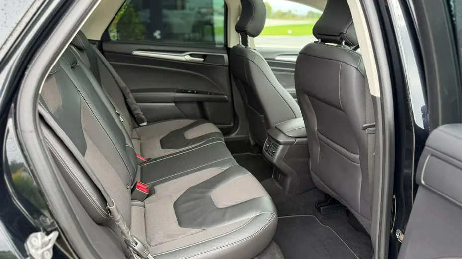 FORD Mondeo -
