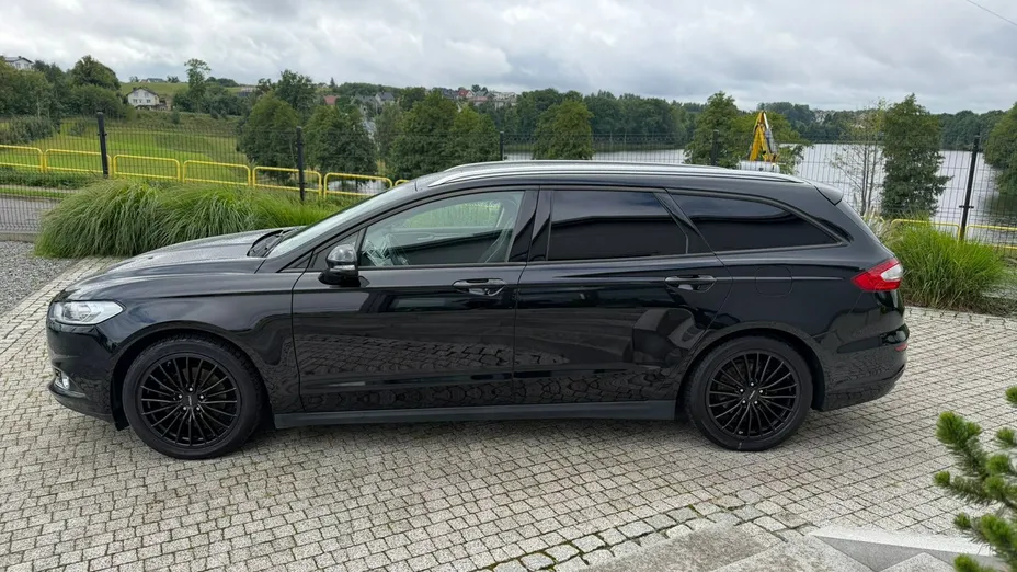 FORD Mondeo -