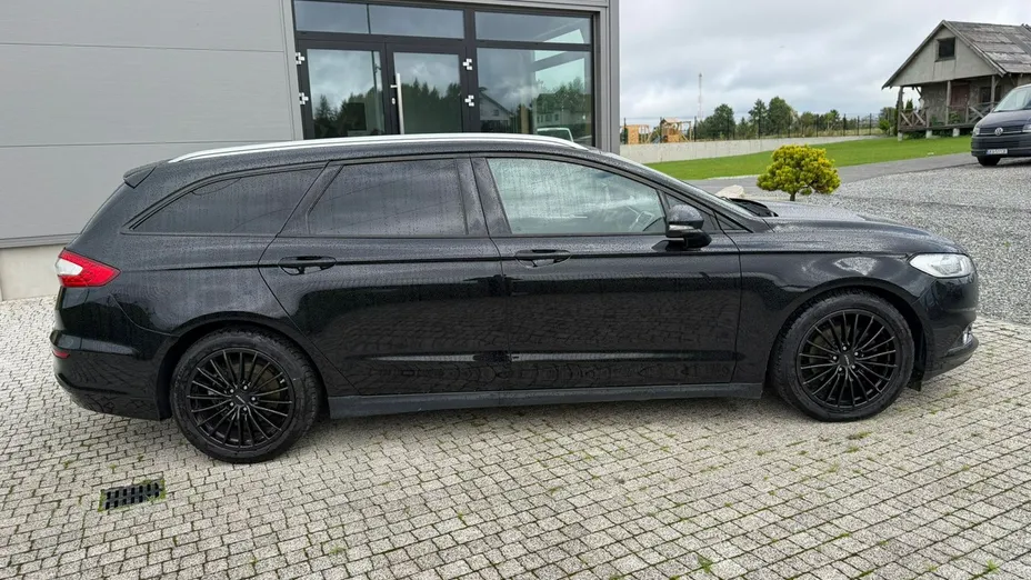 FORD Mondeo -