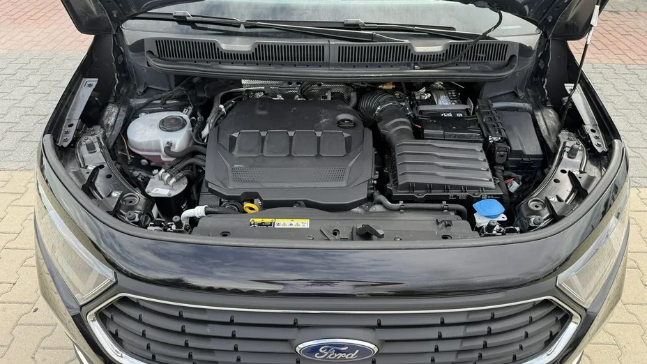 FORD Tourneo Connect -