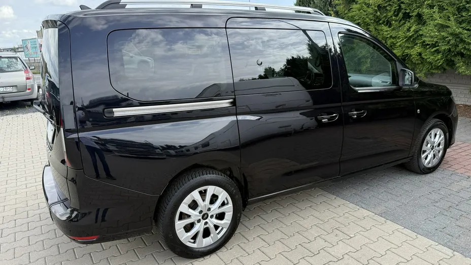 FORD Tourneo Connect -