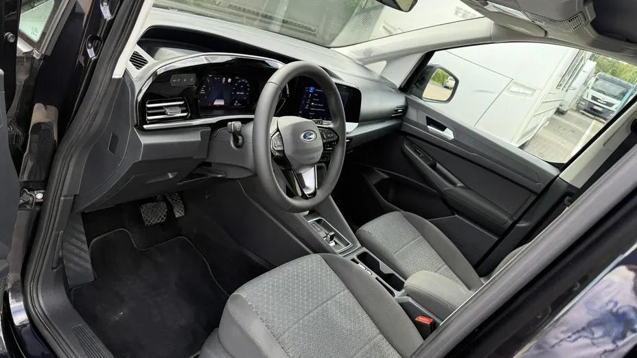 FORD Tourneo Connect -
