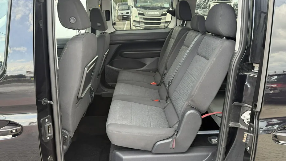 FORD Tourneo Connect -