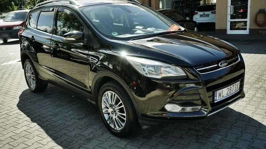 FORD Kuga -