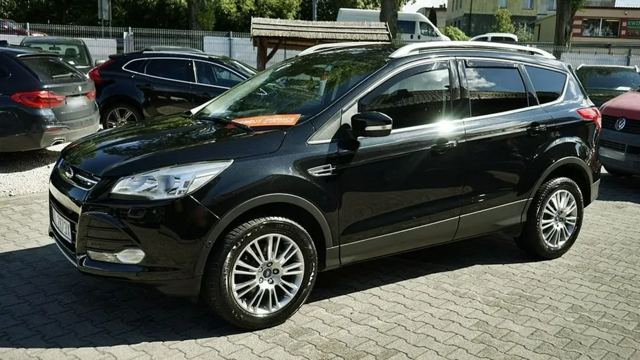 FORD Kuga -
