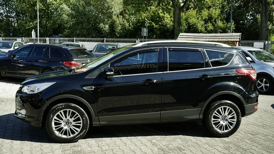 FORD Kuga -