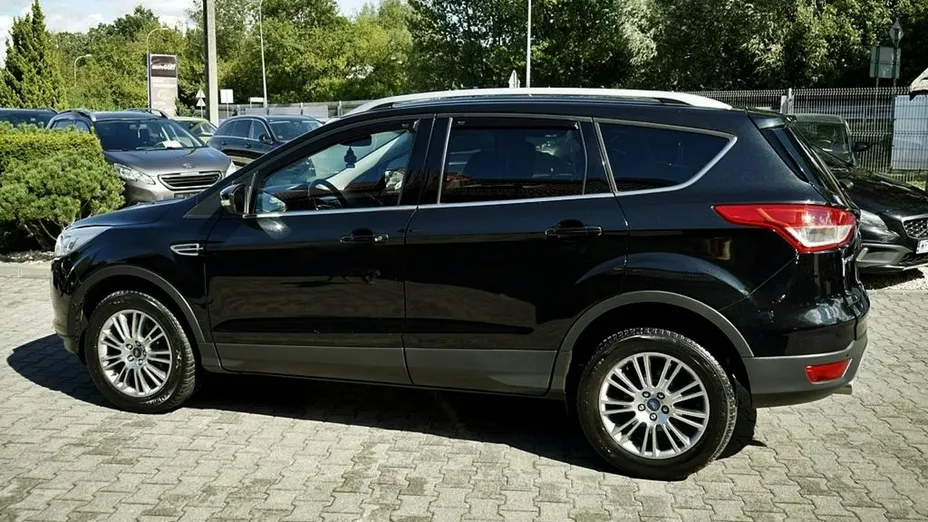 FORD Kuga -