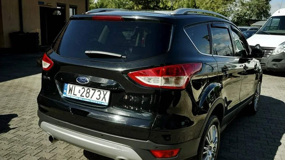 FORD Kuga -