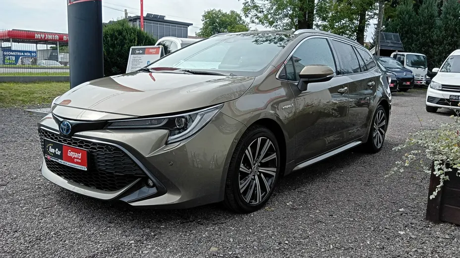 TOYOTA Corolla -