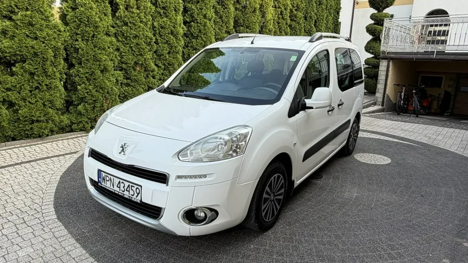 PEUGEOT Partner -