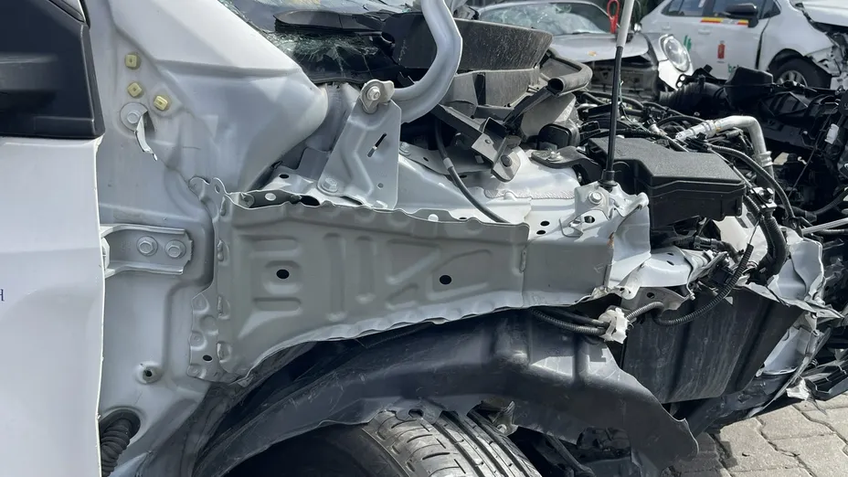TOYOTA Yaris -
