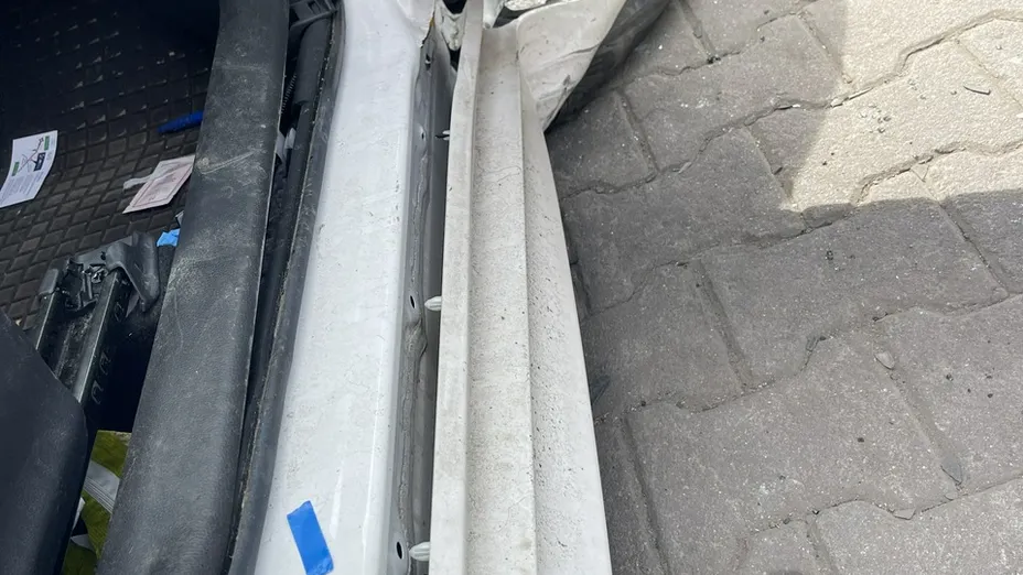 TOYOTA Yaris -