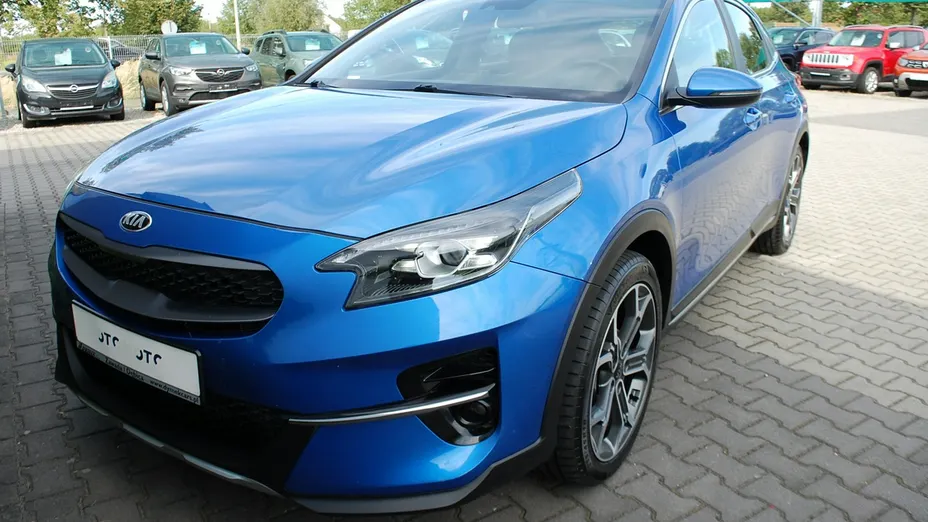 KIA XCeed -