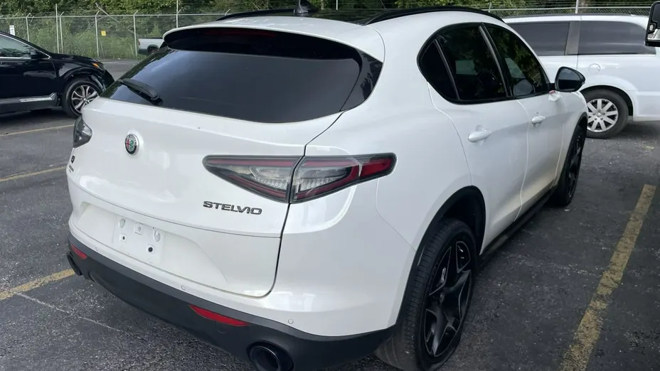 ALFA ROMEO Stelvio -