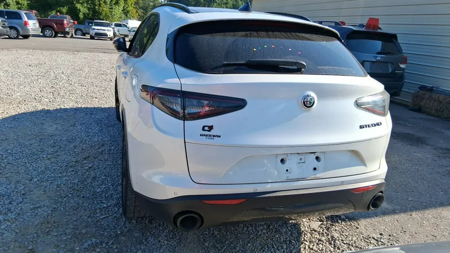ALFA ROMEO Stelvio -