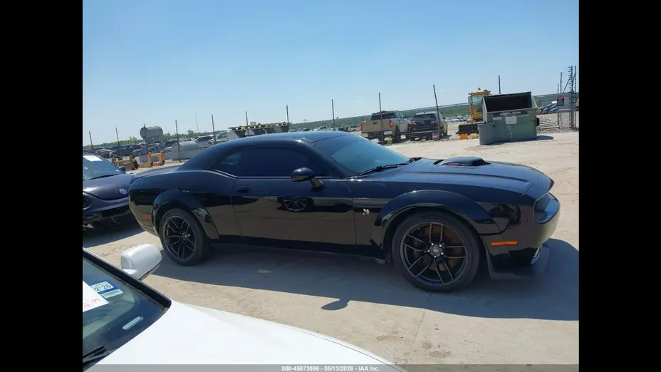 DODGE Challenger -