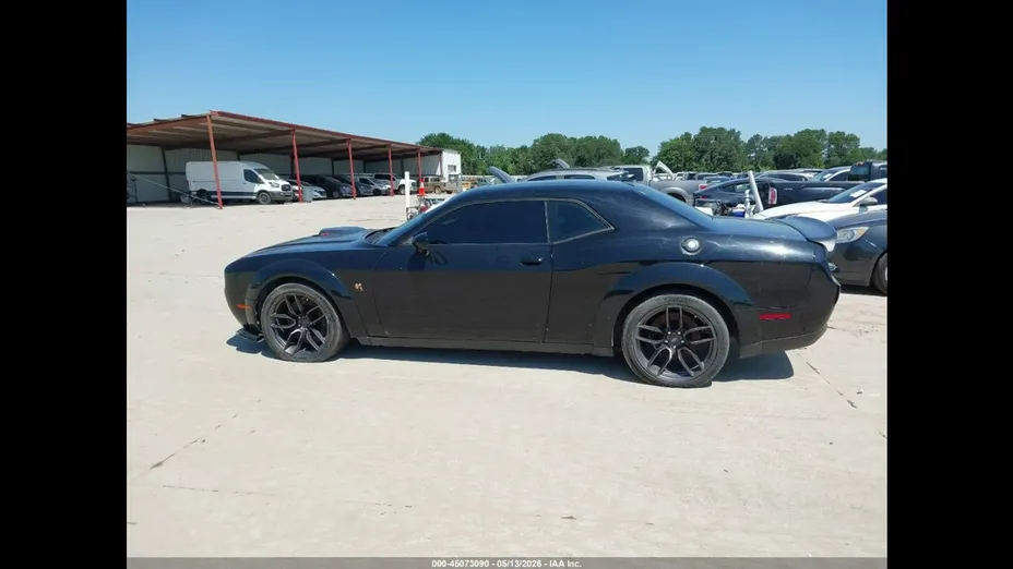 DODGE Challenger -