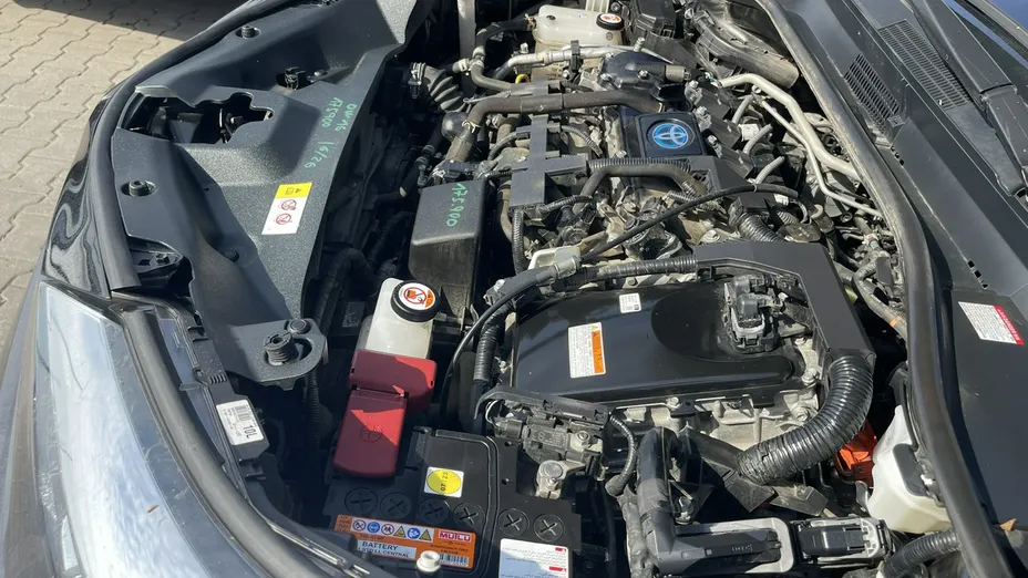 TOYOTA C-HR -