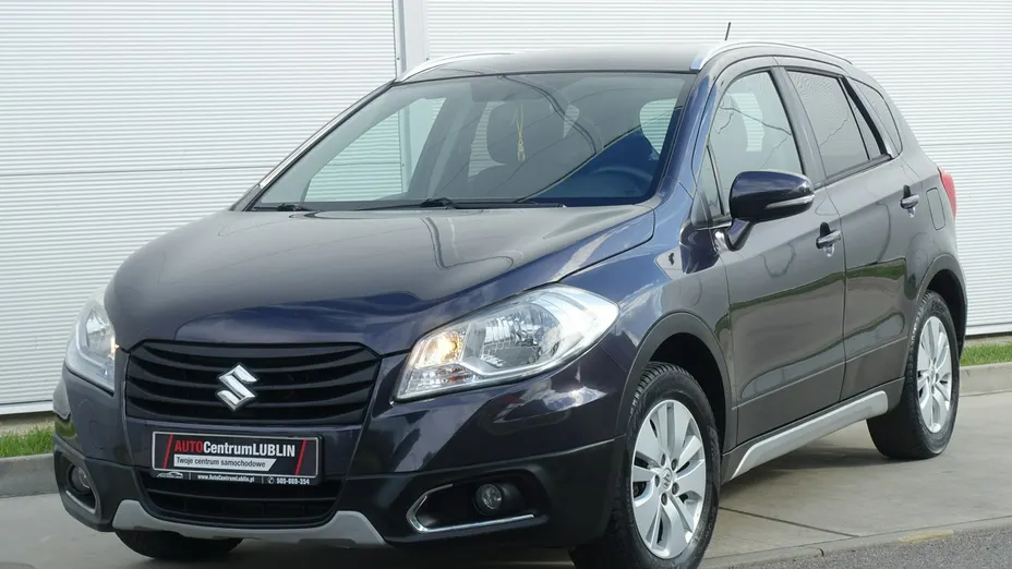 SUZUKI S-Cross -