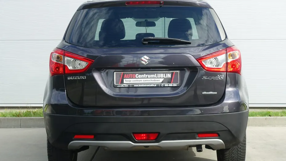 SUZUKI S-Cross -