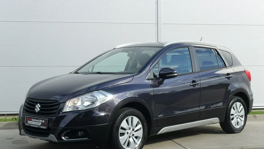 SUZUKI S-Cross -