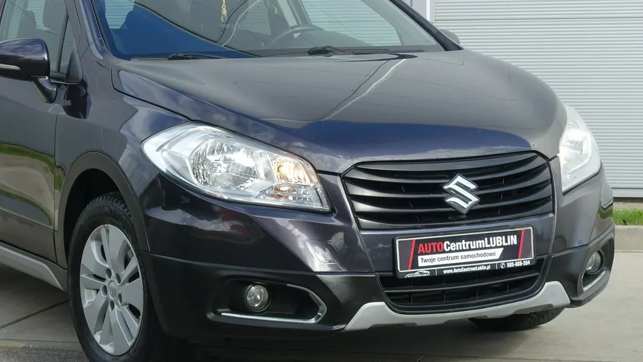 SUZUKI S-Cross -