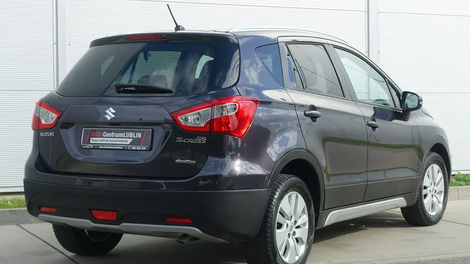 SUZUKI S-Cross -