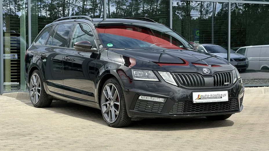 SKODA Octavia -