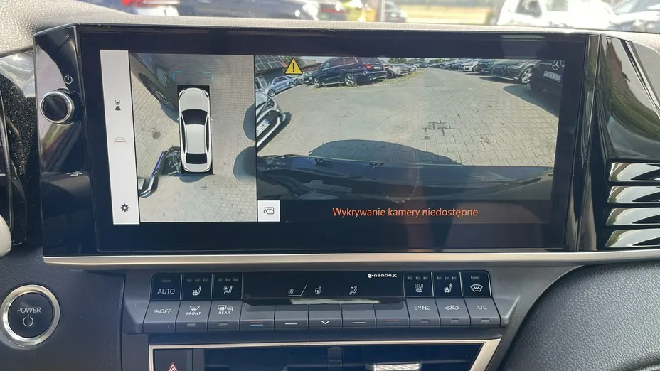 TOYOTA Camry -