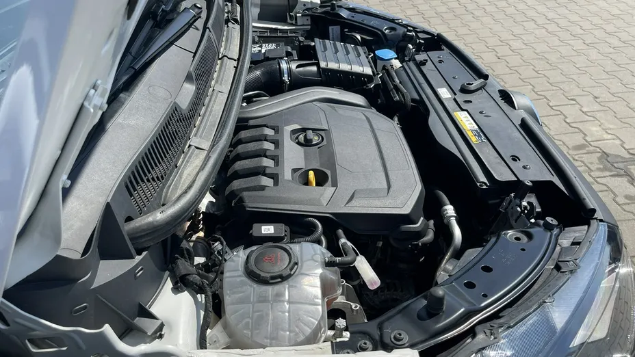 VOLKSWAGEN Caddy -