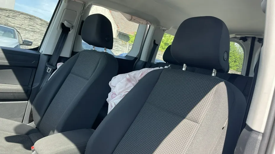 VOLKSWAGEN Caddy -