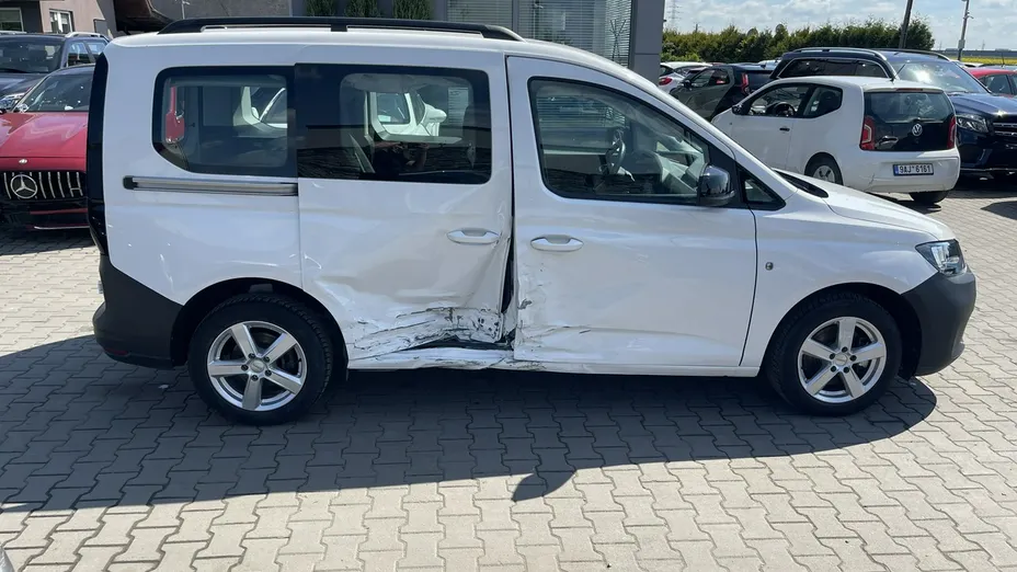 VOLKSWAGEN Caddy -