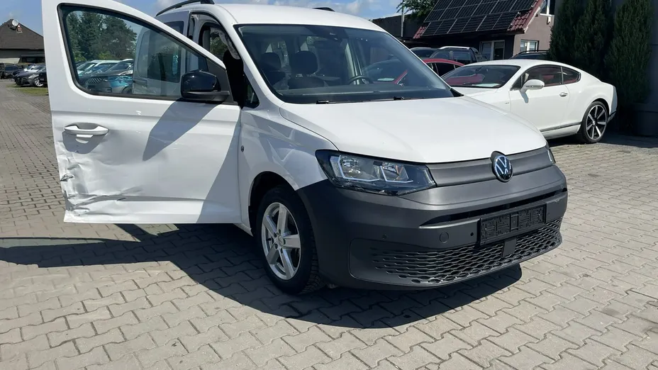 VOLKSWAGEN Caddy -