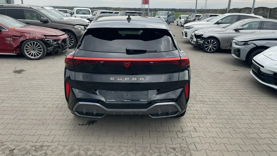 CUPRA Terramar -