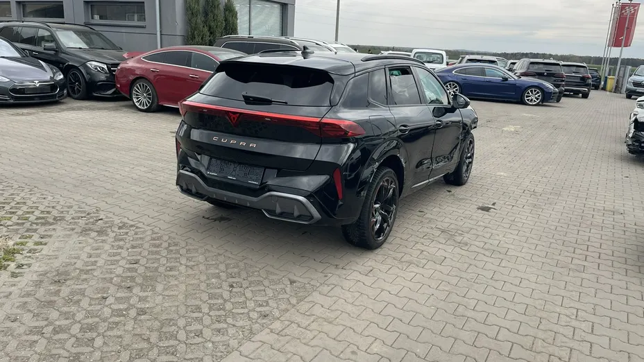 CUPRA Terramar -